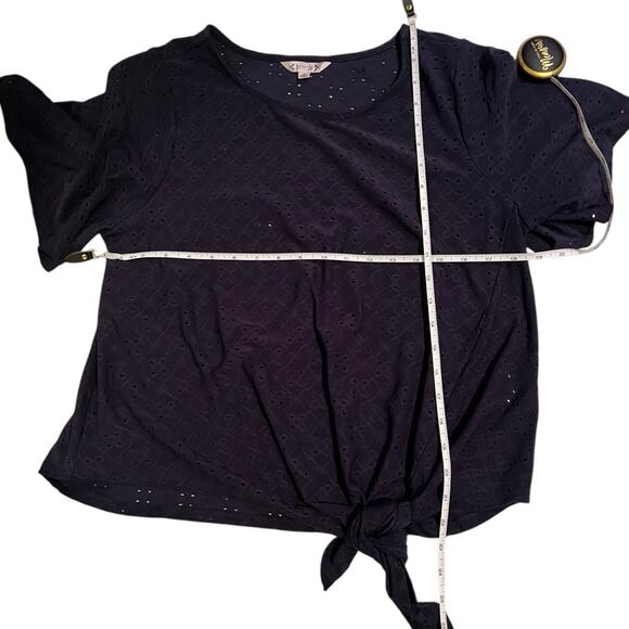 Nanette Lepore Tie Front NAVY Laser Eyelet Missy Tops Short Sleeve Size M 1676 - Picture 5 of 5